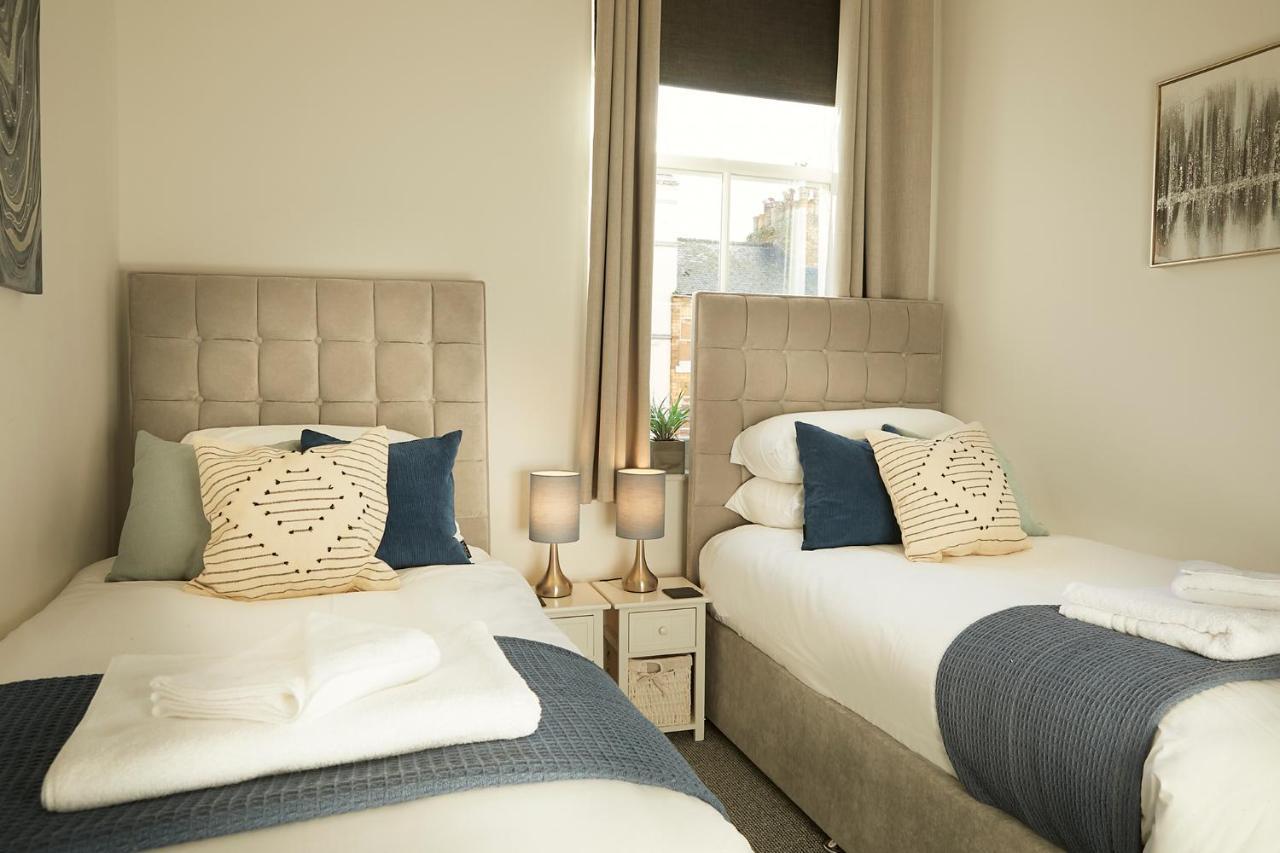 Sea View Serenity Breath Taking Sea View Sleeps 4 Scarborough Extérieur photo